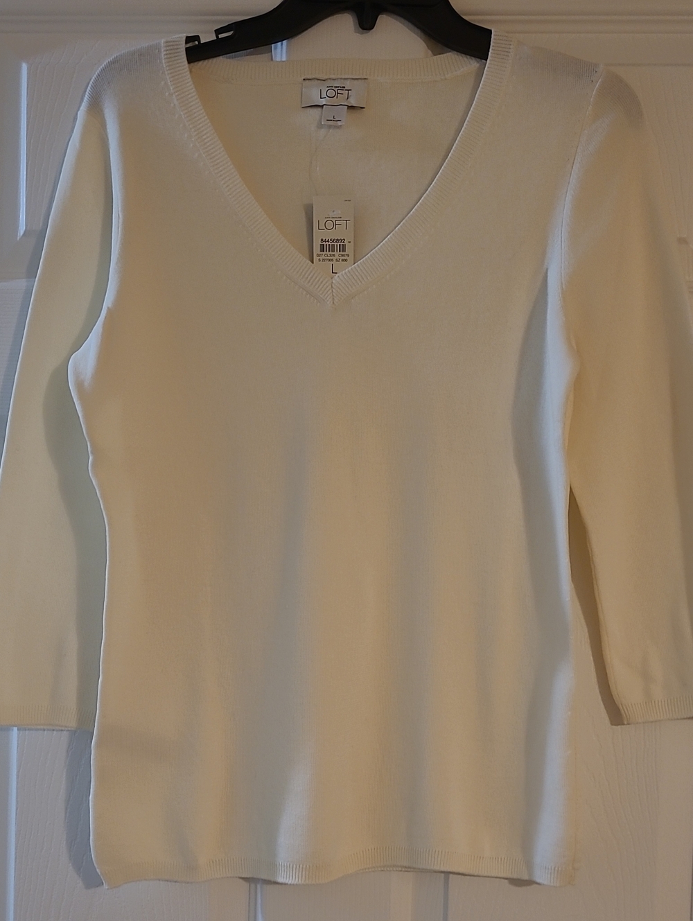 LOFT Cream V-Neck Lightweight Knit Sweater